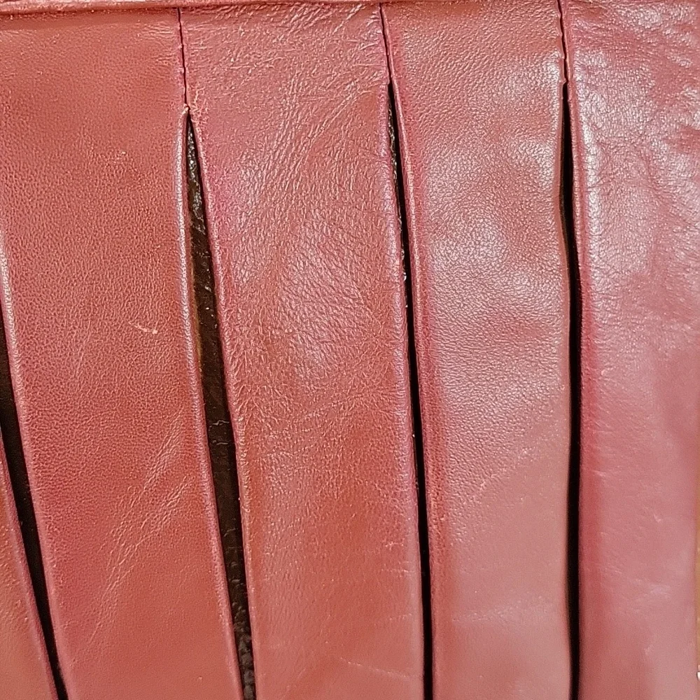 Large Cynthia Rowley Red/Tan Pleated Leather Tote Bag